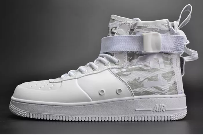 Nike SF-AF1 Mid"White Tiger Camo" mens AA1129-100