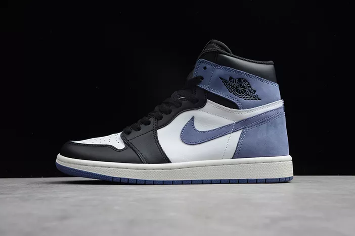 Jordan 1 Retro High Blue Moon 555088-115