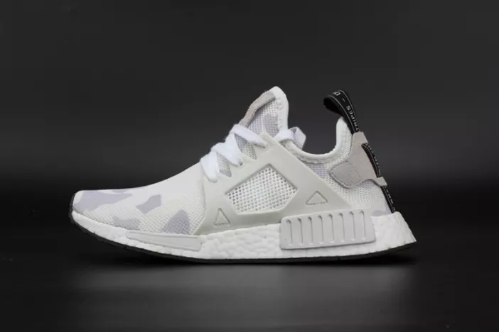 ADIDAS ORIGINALS NMD XR1  DUCK CAMO RUNNING RETRO SNEAKER BOOST BA7233