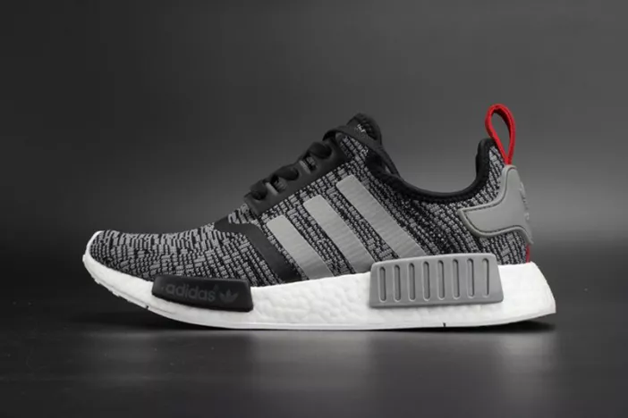 ADIDAS NMD R1 GLITCH CAMO PACK BLACK/  SOLID GREY  MENS BB2884