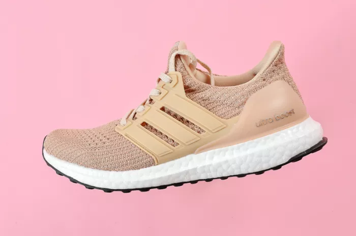 ADIDAS ULTRA BOOST 4.0 LIMITED ASH PEARL  sneakers  BB6309