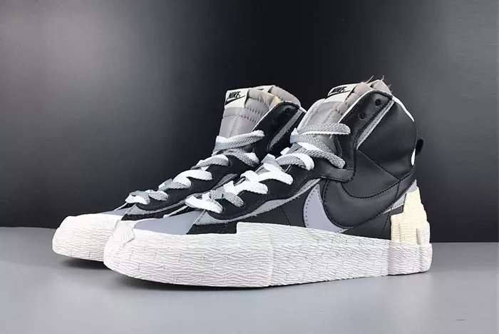 NIKE BLAZER HIGH SACAI WHITE-GREY - BV0072-002