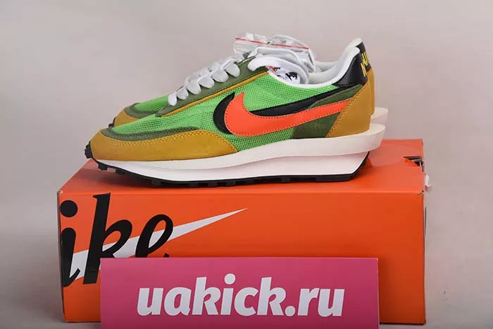 NIKE LD WAFFLE SACAI GREEN MULTI - BV0073-300