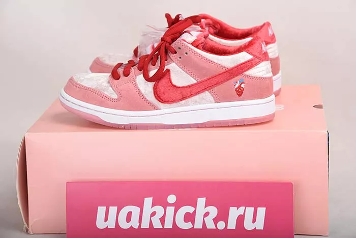 Nike Dunk SB Low CT2552-800