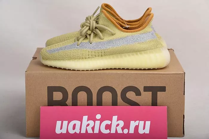 Yeezy Boost 350 V2 “Marsh” FX9034