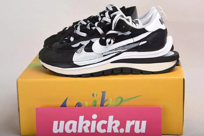 Sacai x Nike Pegasua Vaporfly Black White CI9928 001