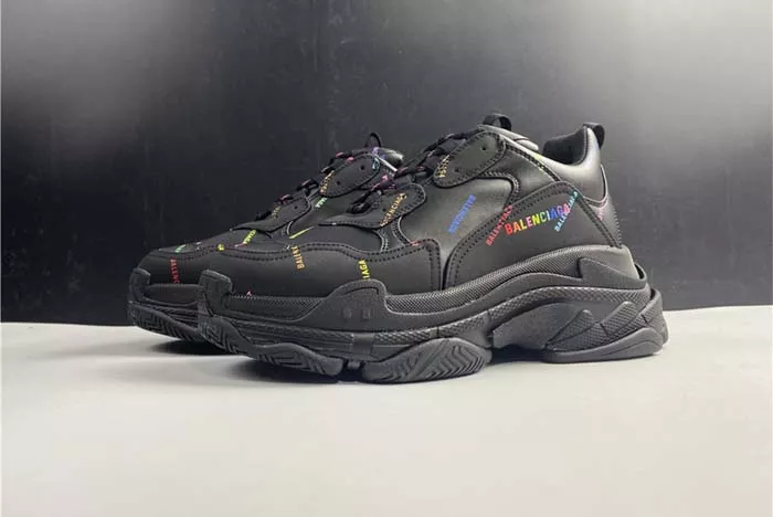 BALENCIAGA TRIPLE S TRAINERS BLACK LETTERS 524039 W2FA1 1210