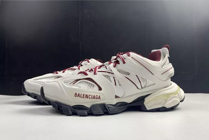 Balenciaga Track 3.0 542023 W3AC1 2050