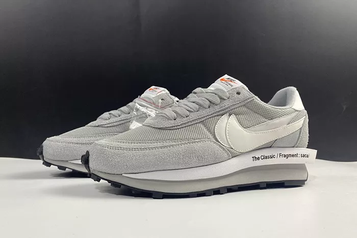 Nike LD Waffle SF sacai Fragment Grey DH2684-001