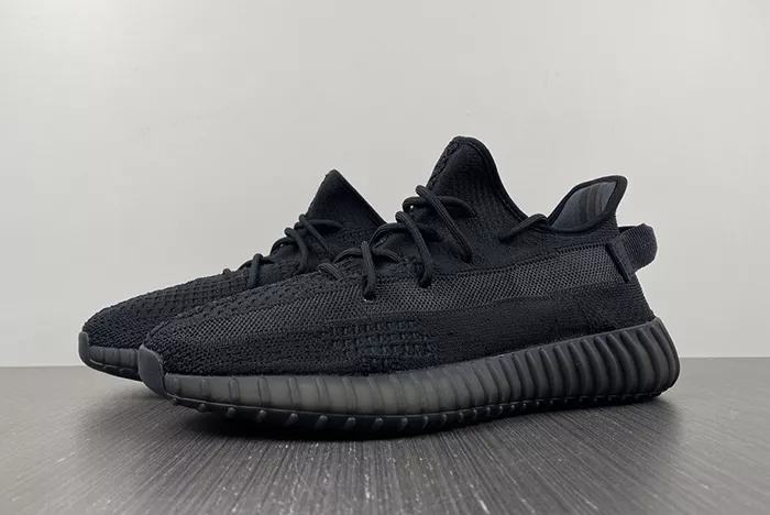 adidas Yeezy Boost 350 V2 Onyx HQ4540