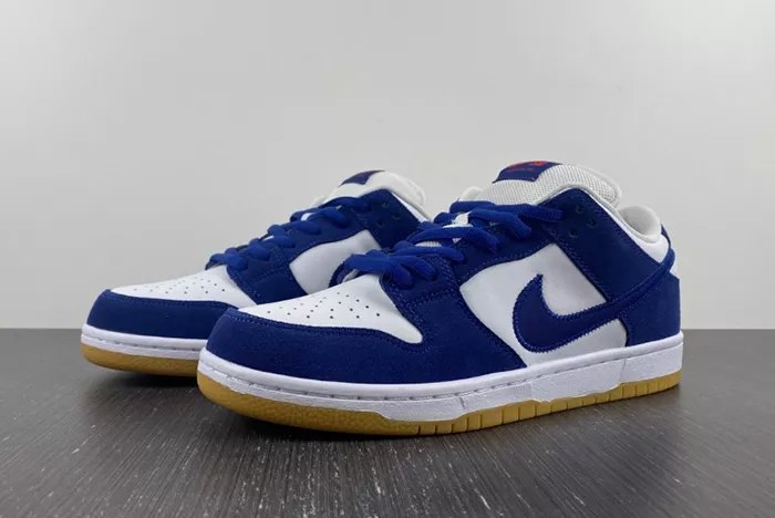 Nike SB Dunk Low Los Angeles Dodgers DO9395-400