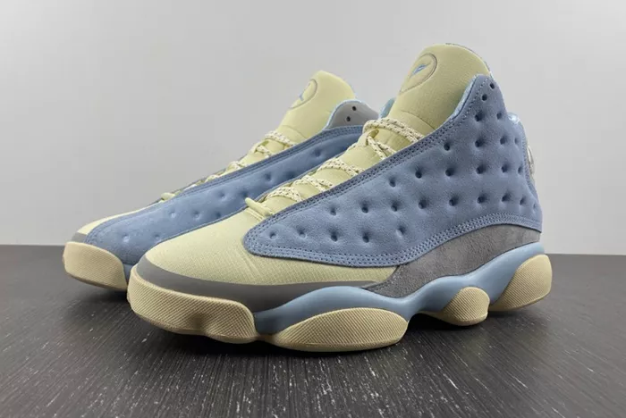 Air Jordan 13  SOLEFLY DX5763-100