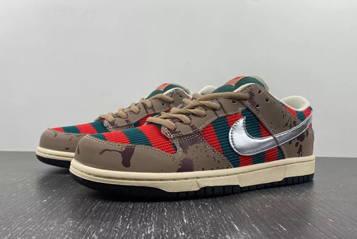 Nike SB Dunk Low Freddy Krueger  313170-202