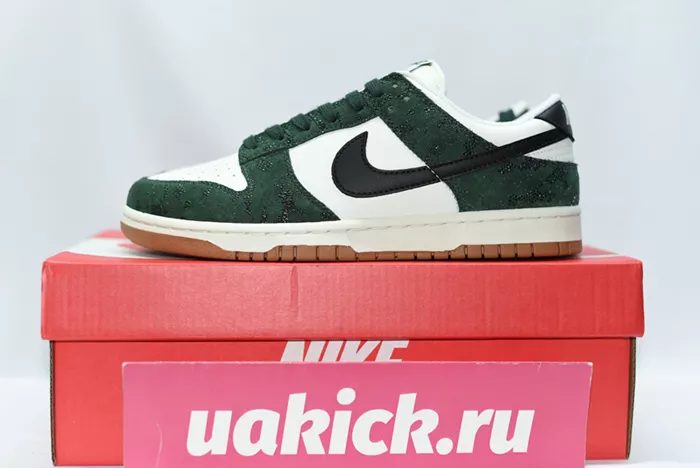 Nike Dunk Low “SKU” FQ8893-397